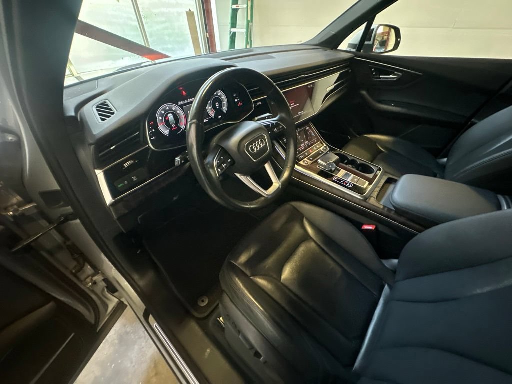Used 2021 Audi Q7 2.0T Premium Plus AWD/4WD image 13