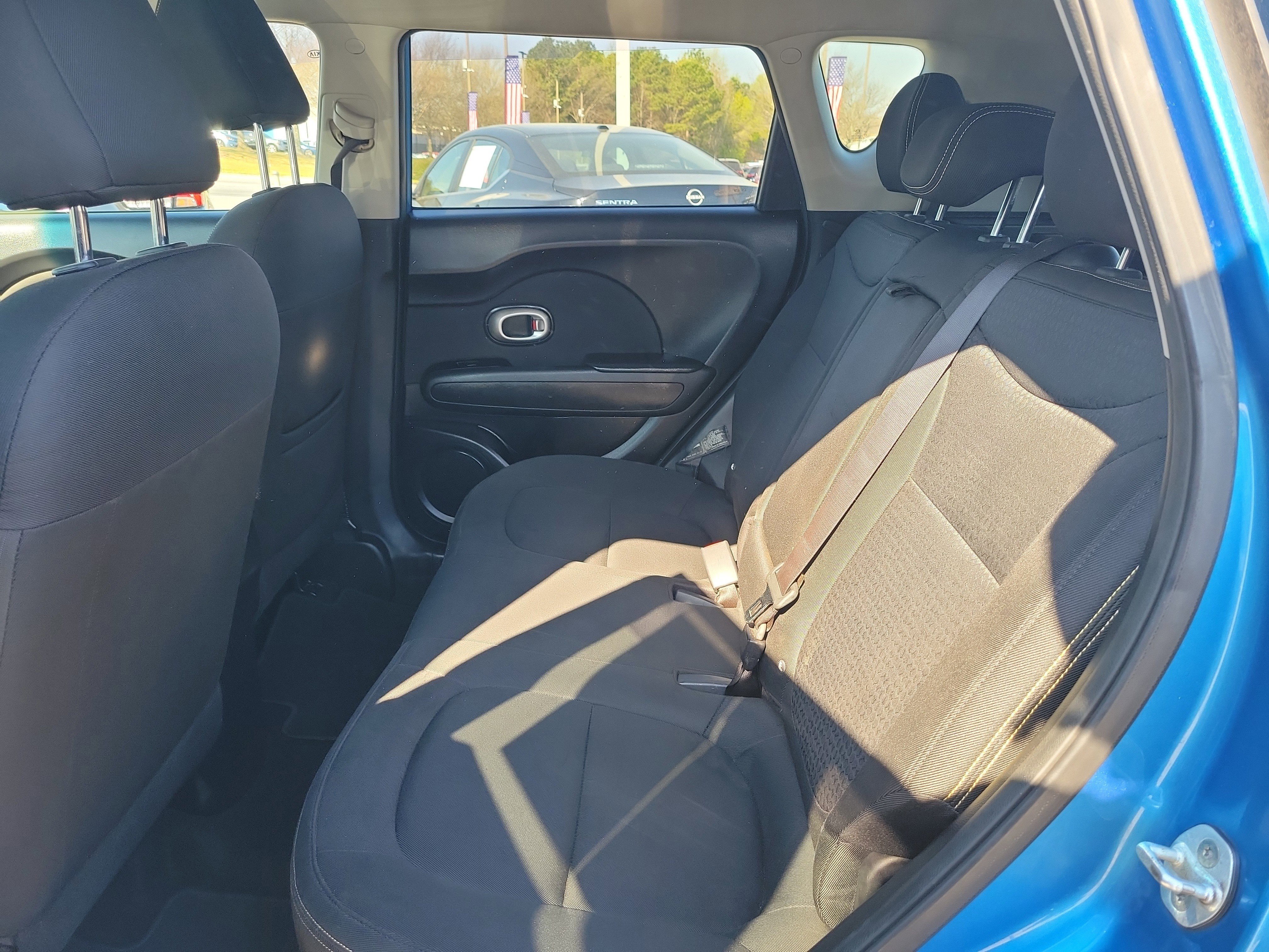 Used 2016 Kia Soul + w/ Designer's Package image 11