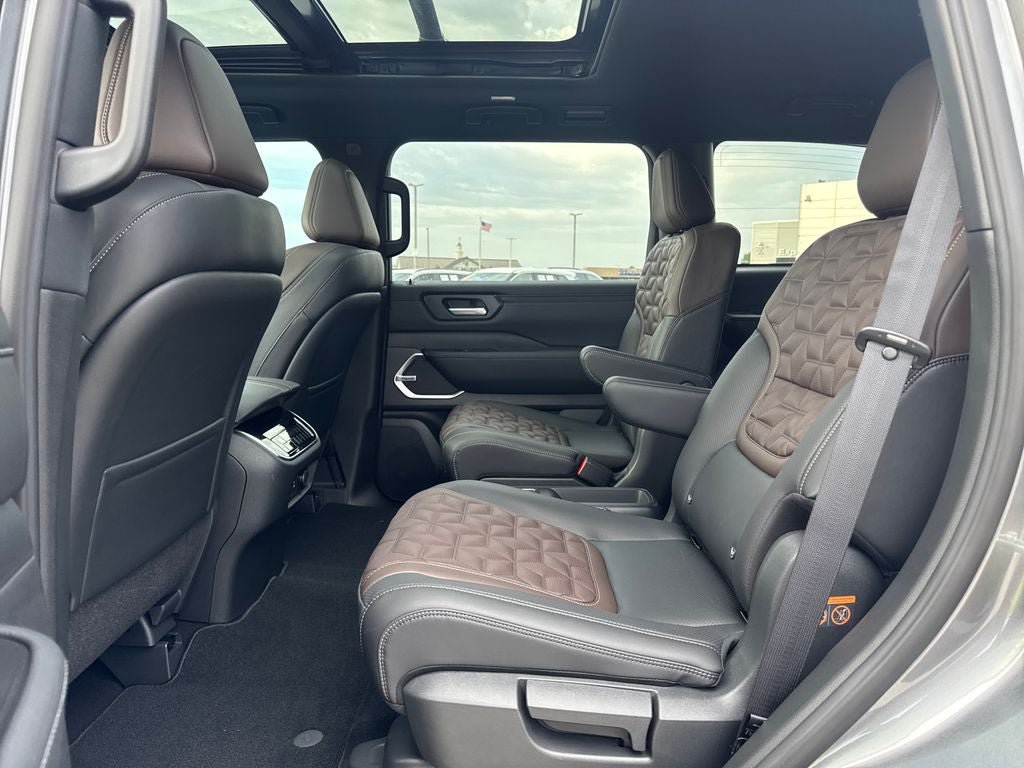 New 2026 Nissan Armada Platinum RWD image 14