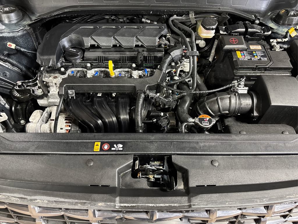 Certified 2026 Hyundai Venue SEL FWD image 13