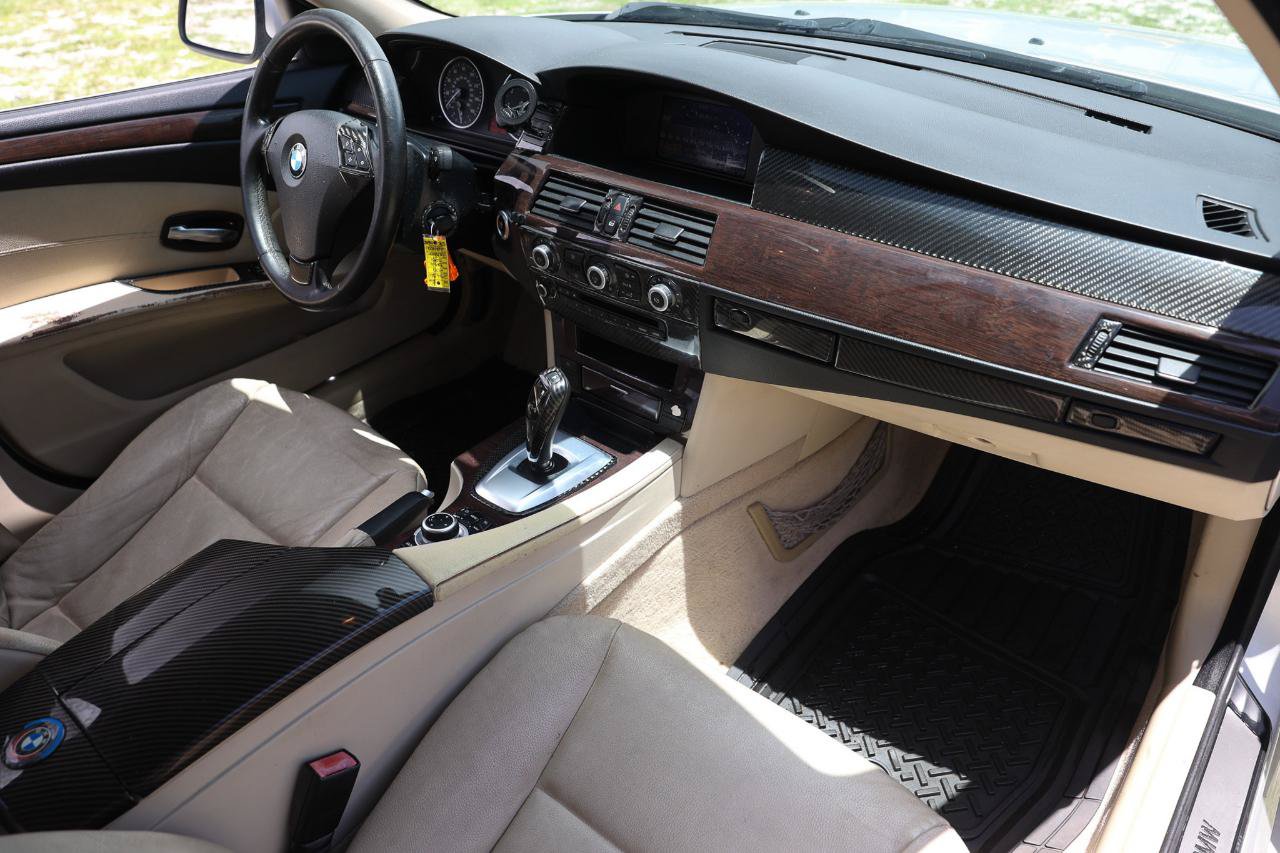 Used 2010 BMW 528i Sedan RWD image 18