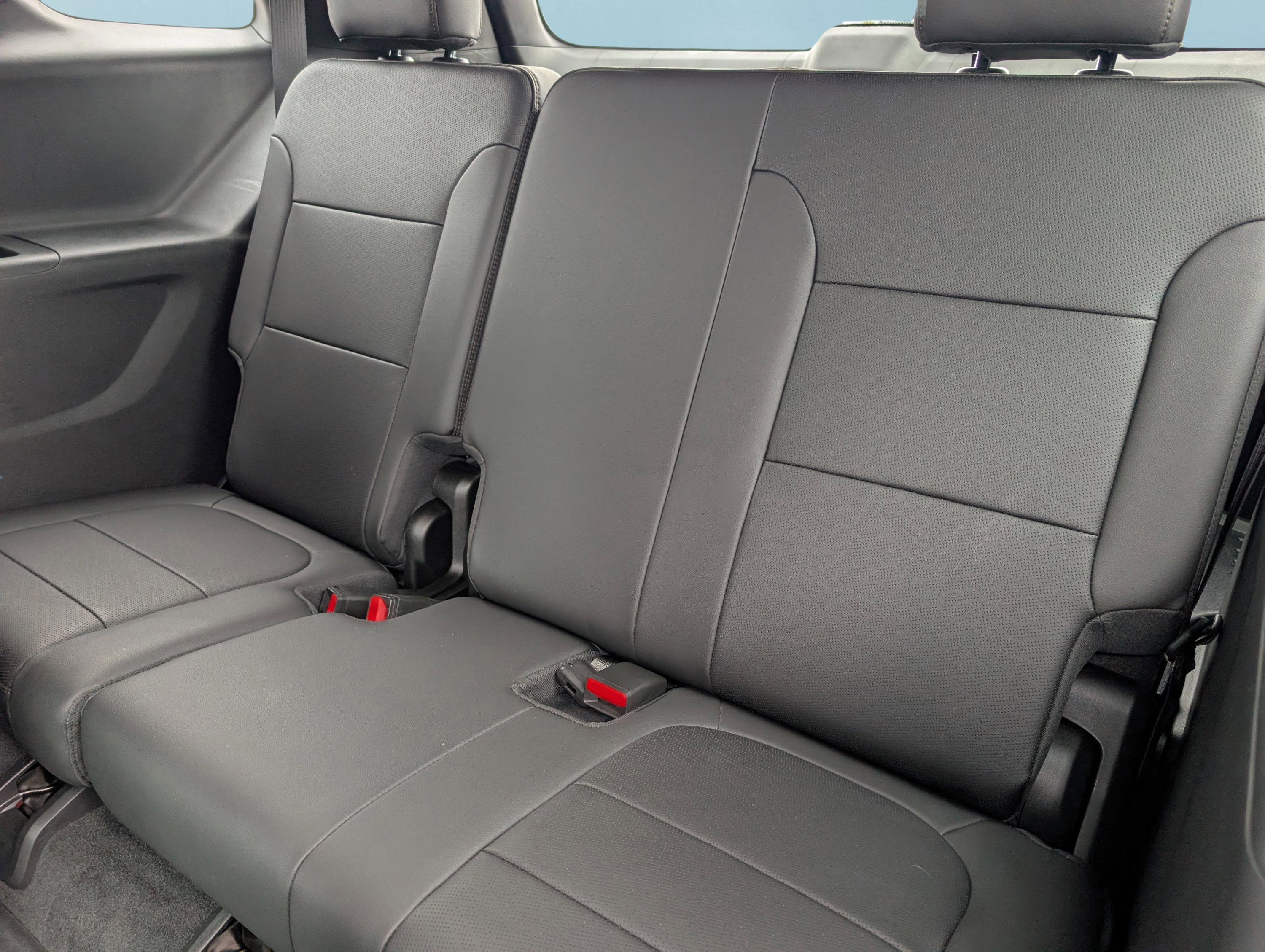 Certified 2023 Chevrolet Traverse High Country w/ LPO, Floor Liner Package image 9