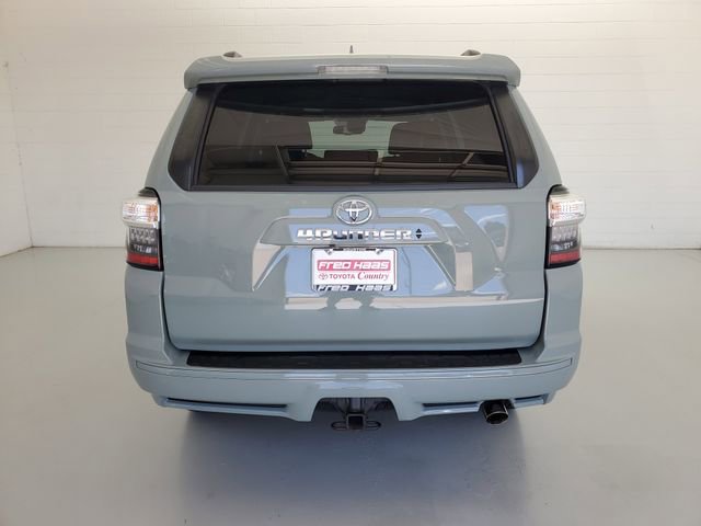 Used 2022 Toyota 4Runner TRD Sport RWD image 6