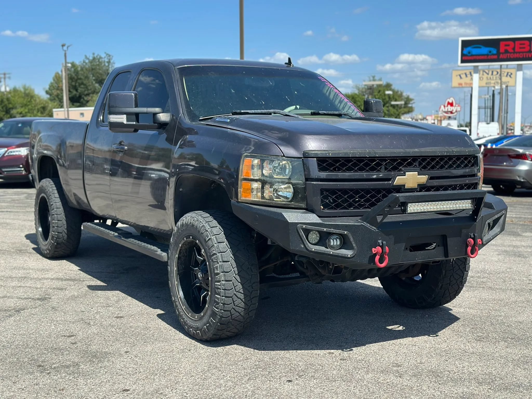 Used 2011 Chevrolet Silverado 2500 W/T AWD/4WD image 4