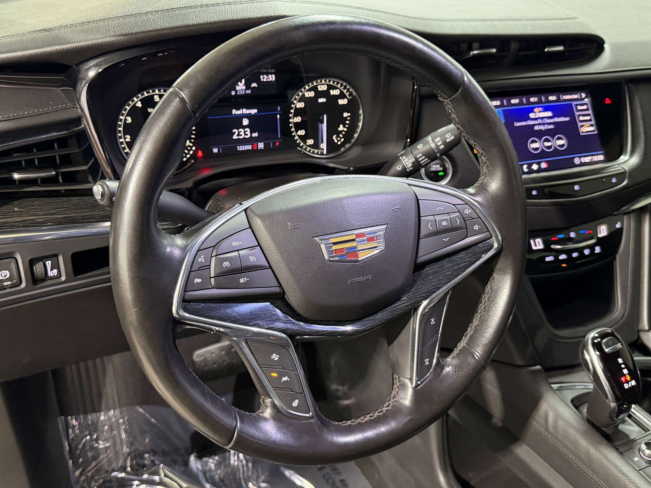 Used 2020 Cadillac XT5 Premium Luxury AWD/4WD image 4