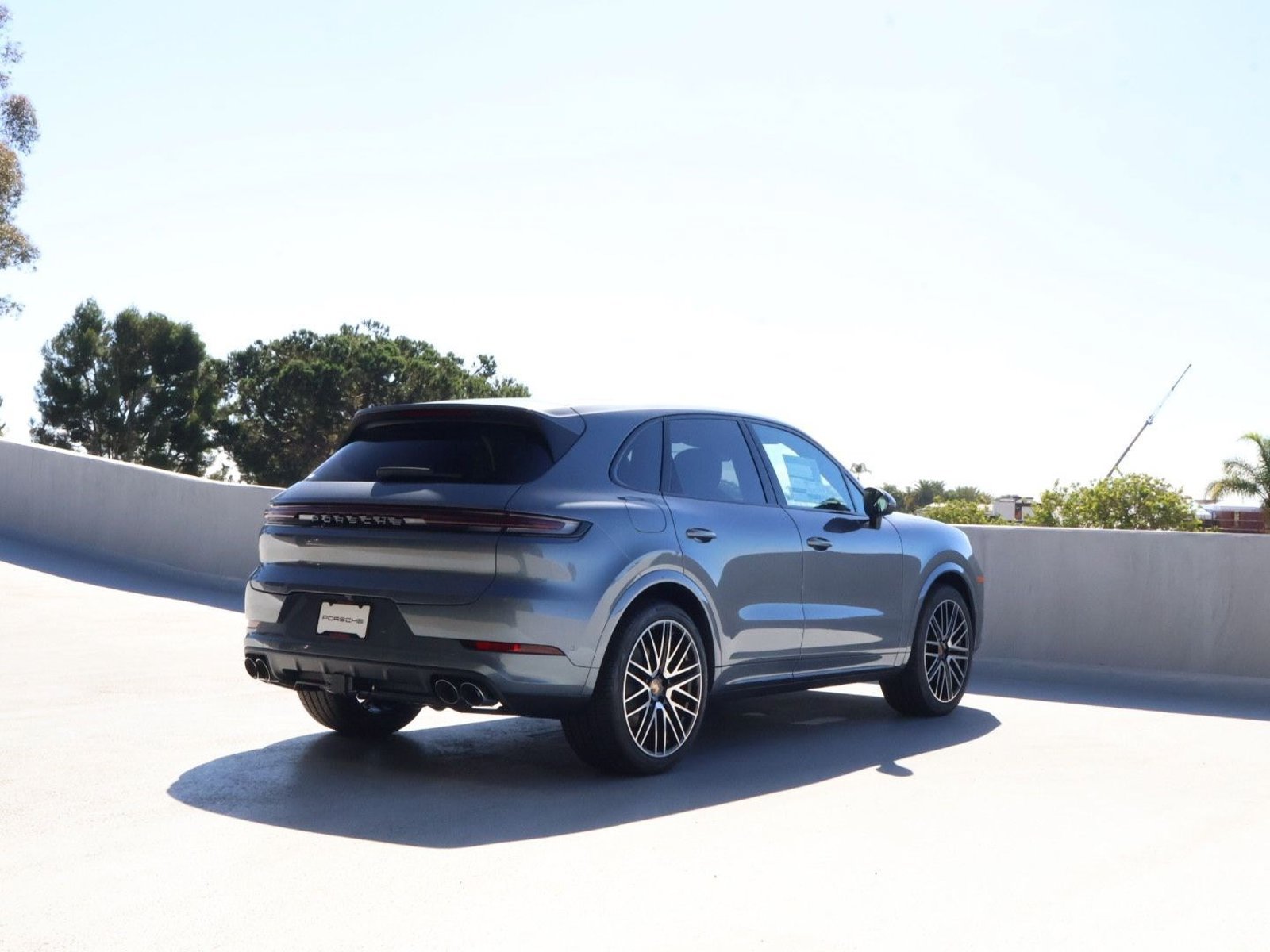 New 2026 Porsche Cayenne AWD/4WD image 8