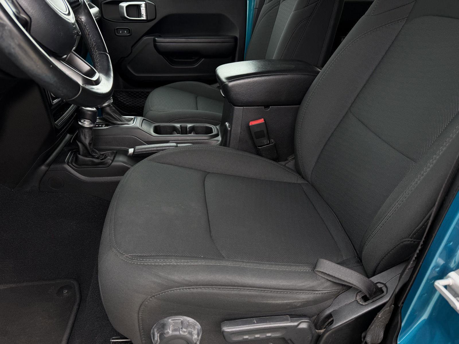 Used 2020 Jeep Wrangler Unlimited Sport image 12