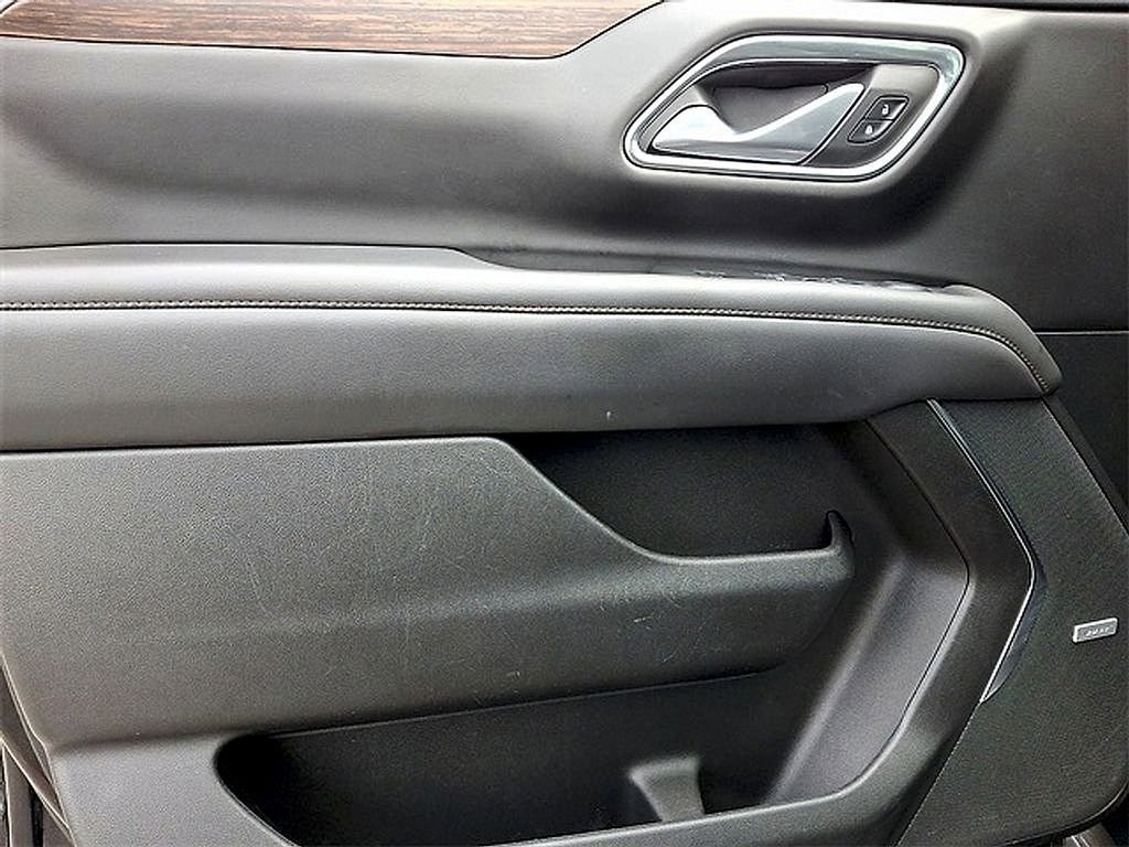 Used 2022 Chevrolet Tahoe High Country image 13