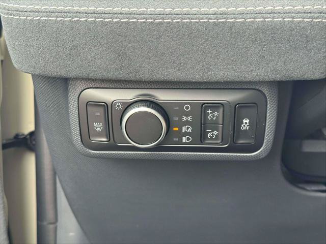 Used 2025 Ford Mustang Mach-E GT AWD/4WD image 22