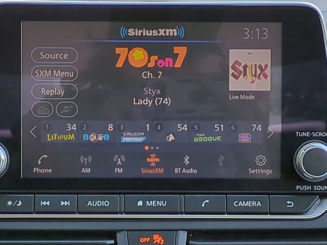 Used 2025 Nissan Altima 2.5 SV image 17