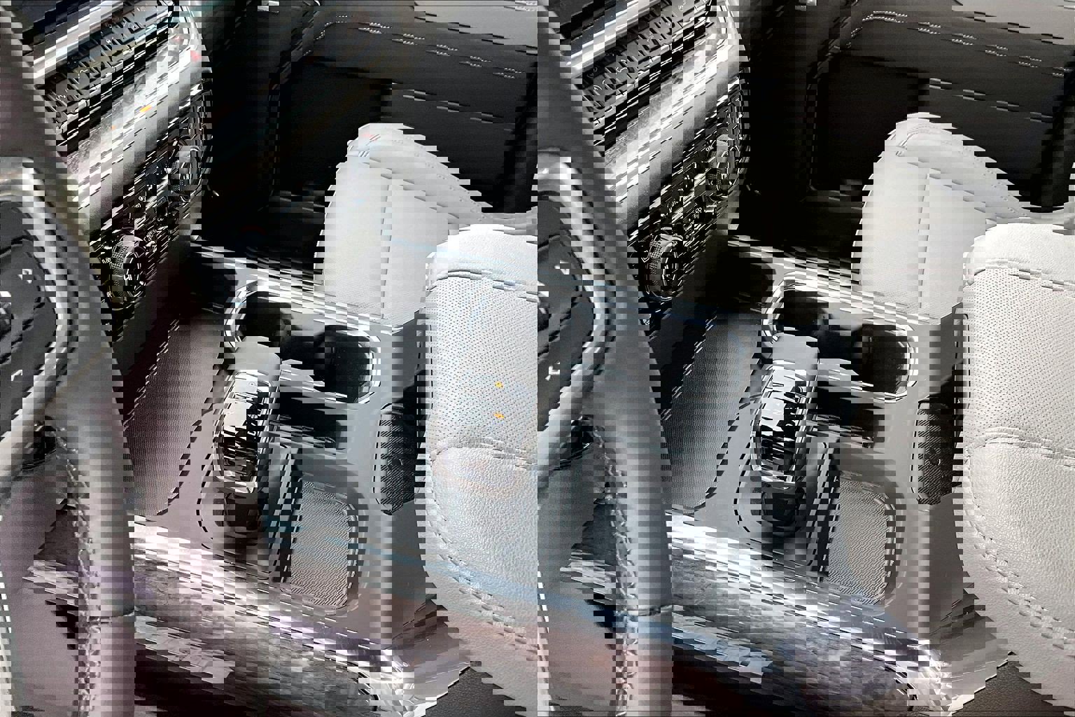 Used 2024 Chevrolet Silverado 1500 LTZ image 15