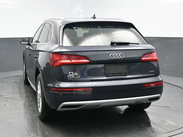 Used 2020 Audi Q5 2.0T Premium w/ Convenience Package image 5