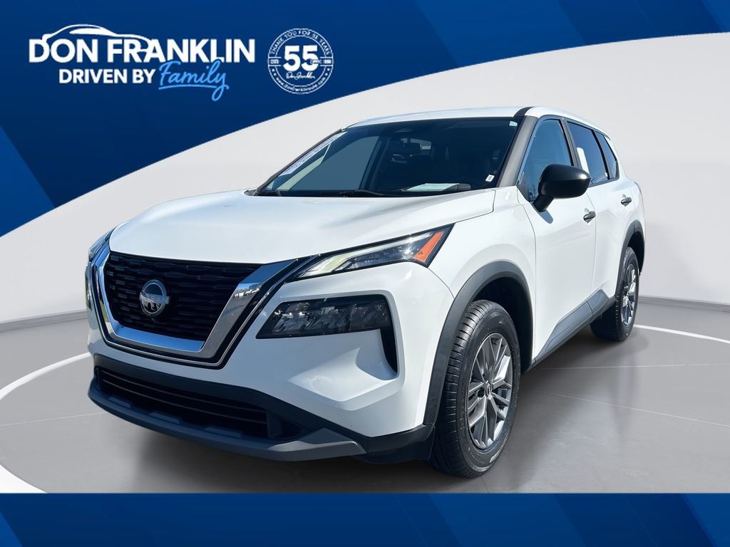 Used 2023 Nissan Rogue S image 1