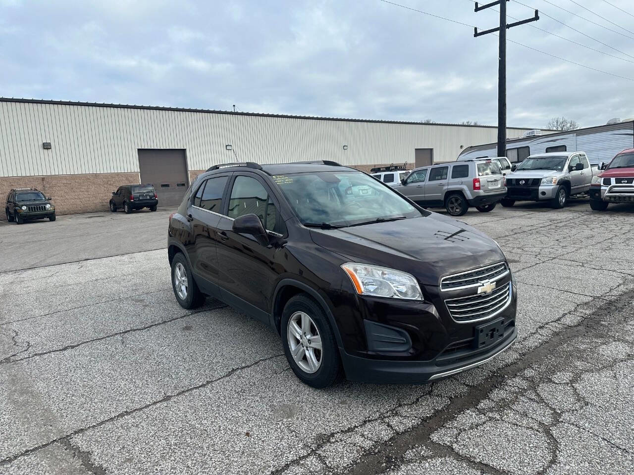 Used 2016 Chevrolet Trax LT w/ LT Convenience Package image 2