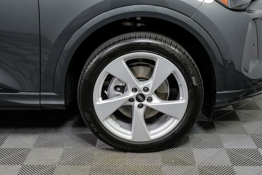 Used 2025 Audi Q5 Premium Plus image 39