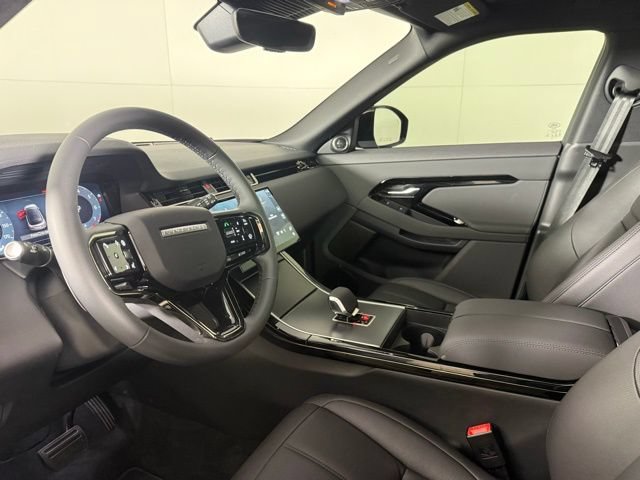 Used 2026 Land Rover Range Rover Evoque S AWD/4WD image 6