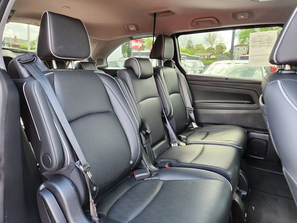 Used 2023 Honda Odyssey Elite image 15