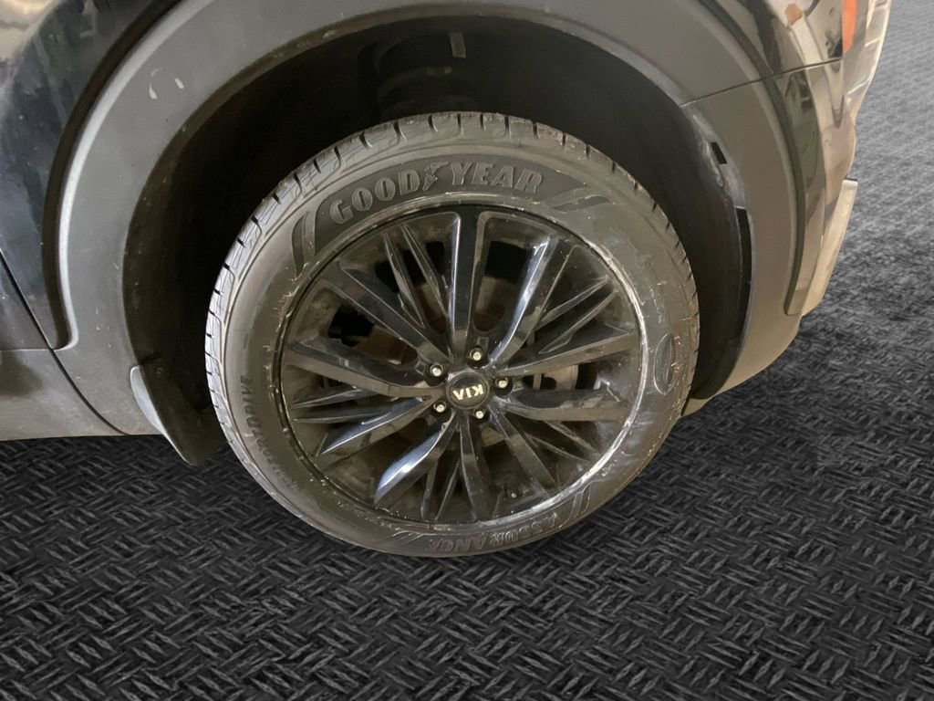 Used 2020 Kia Telluride SX image 11