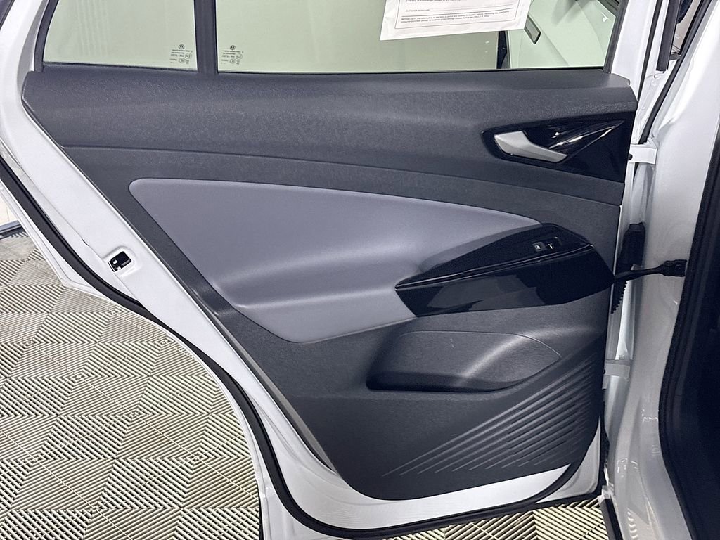 Used 2021 Volkswagen ID.4 Pro S image 21