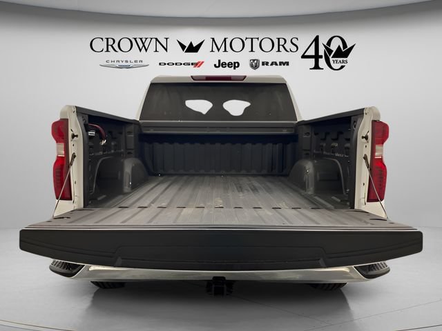 Used 2022 Chevrolet Silverado 1500 LT AWD/4WD image 29