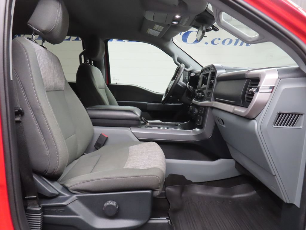 Used 2023 Ford F150 XLT w/ XTR Package image 30