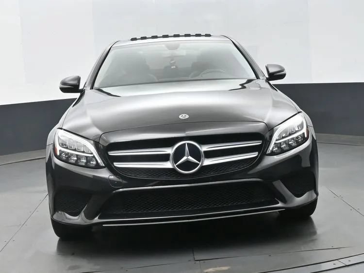Used 2019 Mercedes-Benz C 300 4MATIC Sedan image 3