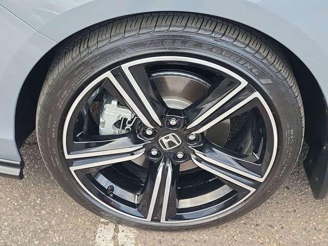 Used 2023 Honda Accord Sport image 10