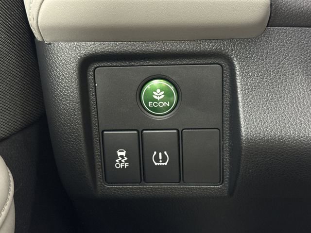 Used 2022 Honda HR-V LX image 17