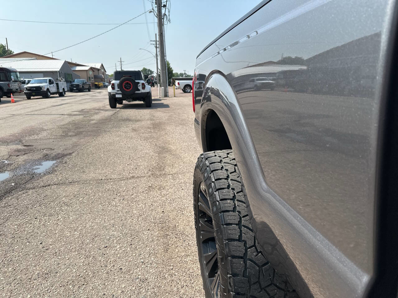 Used 2014 Ford F350 Lariat w/ Lariat Ultimate Package image 26