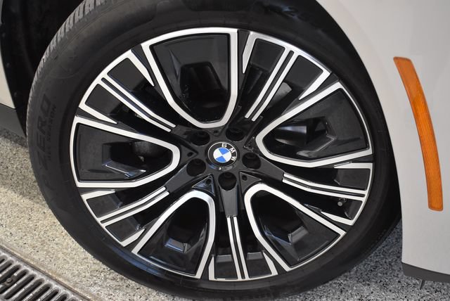 Used 2025 BMW X3 xDrive30i AWD/4WD image 29