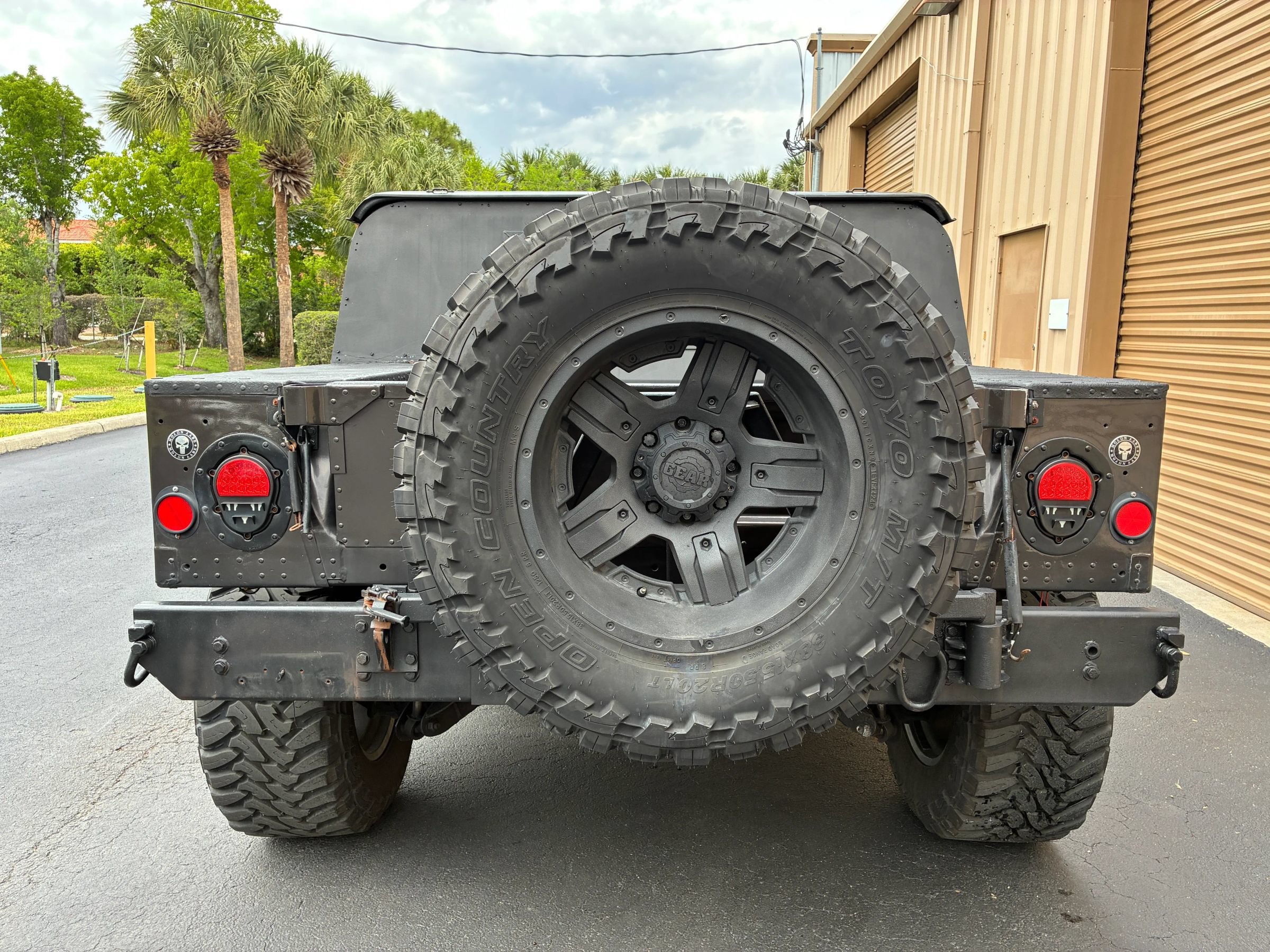 Used 1995 HUMMER H1 image 4