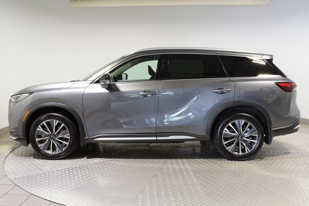 Certified 2026 INFINITI QX60 Luxe w/ Cargo Package AWD/4WD image 3