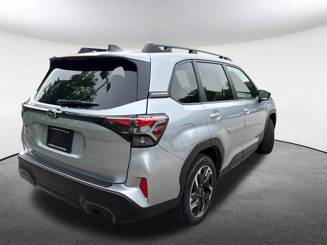 Used 2025 Subaru Forester Limited AWD/4WD image 16