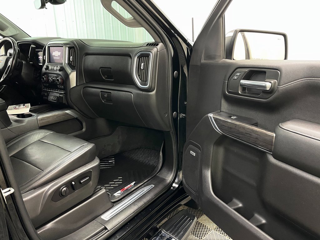 Certified 2020 Chevrolet Silverado 1500 LTZ w/ LTZ Premium Package image 45