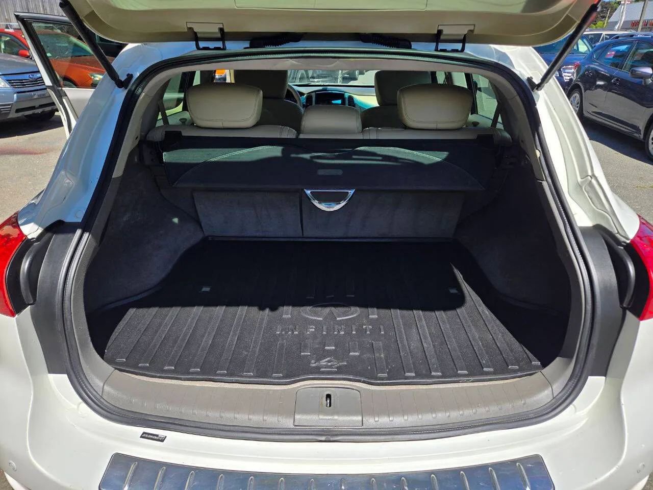 Used 2013 INFINITI EX37 Journey w/ Premium Pkg image 47