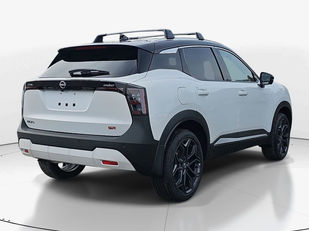 New 2026 Nissan Kicks SR w/ SR Premium Package FWD image 6