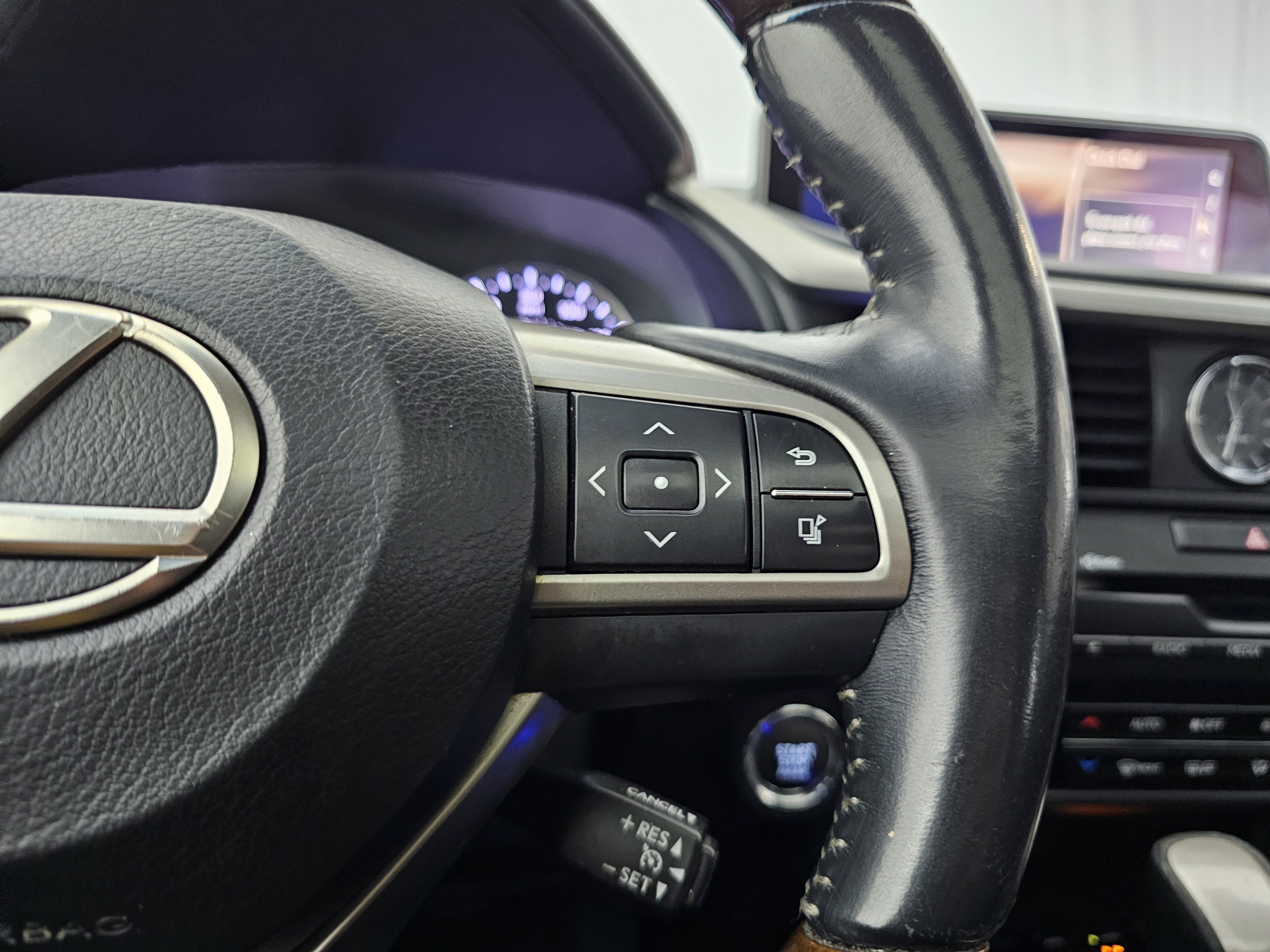 Used 2016 Lexus RX 350 FWD w/ Premium Package image 39