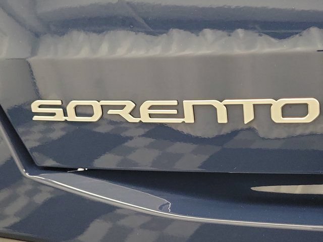 Used 2024 Kia Sorento S w/ Panoramic Sunroof Package FWD image 9