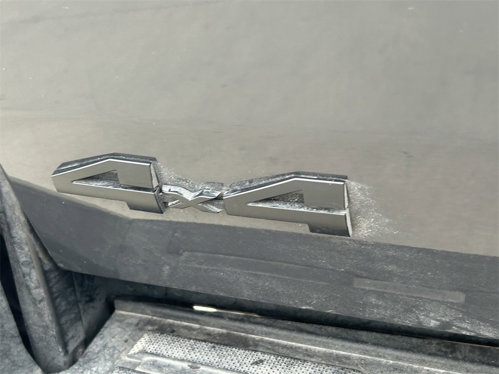 Used 2025 Toyota Tacoma TRD Sport image 12