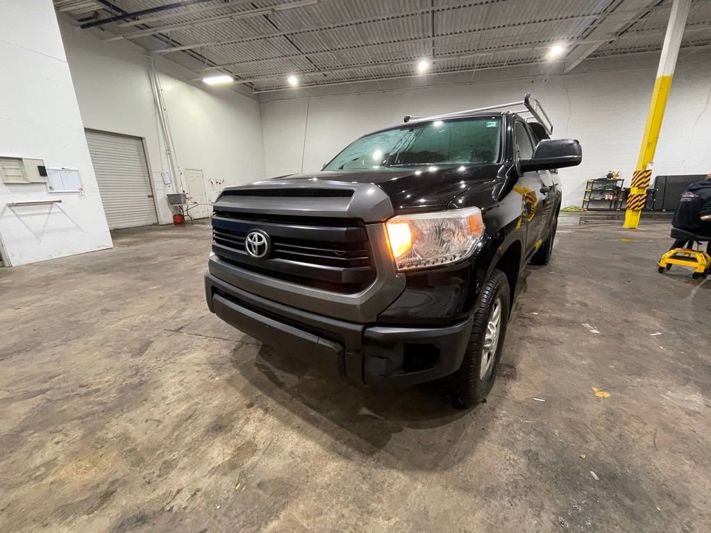 Used 2016 Toyota Tundra SR image 3
