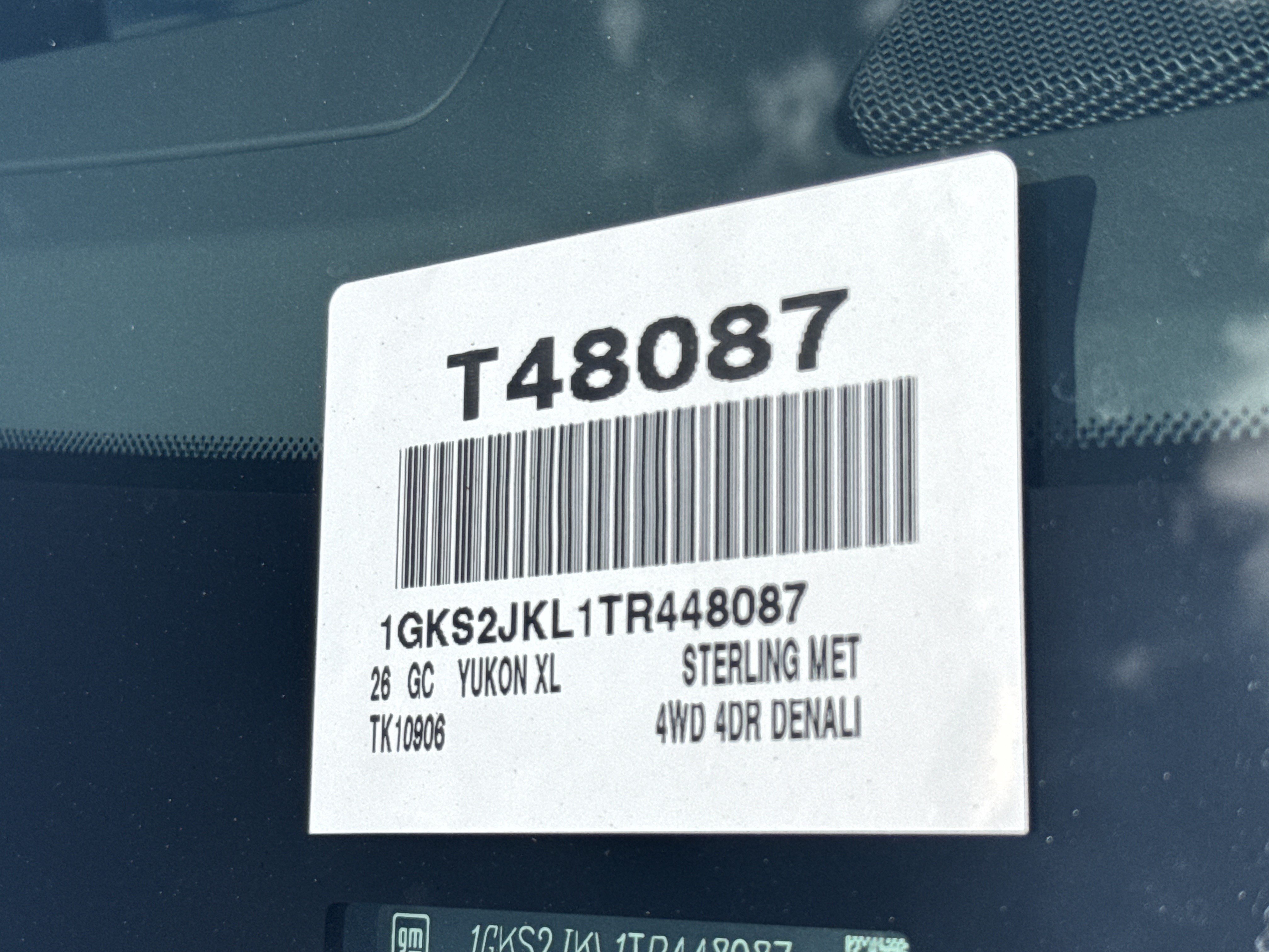 New 2026 GMC Yukon XL Denali w/ Sun & Power Step Package AWD/4WD image 44