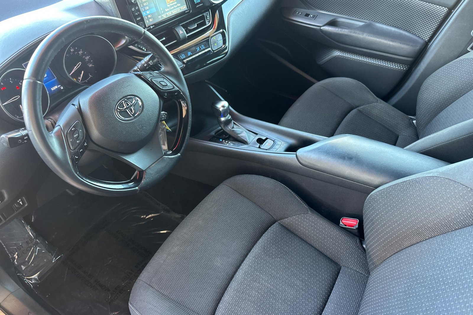 Certified 2018 Toyota C-HR XLE FWD image 12