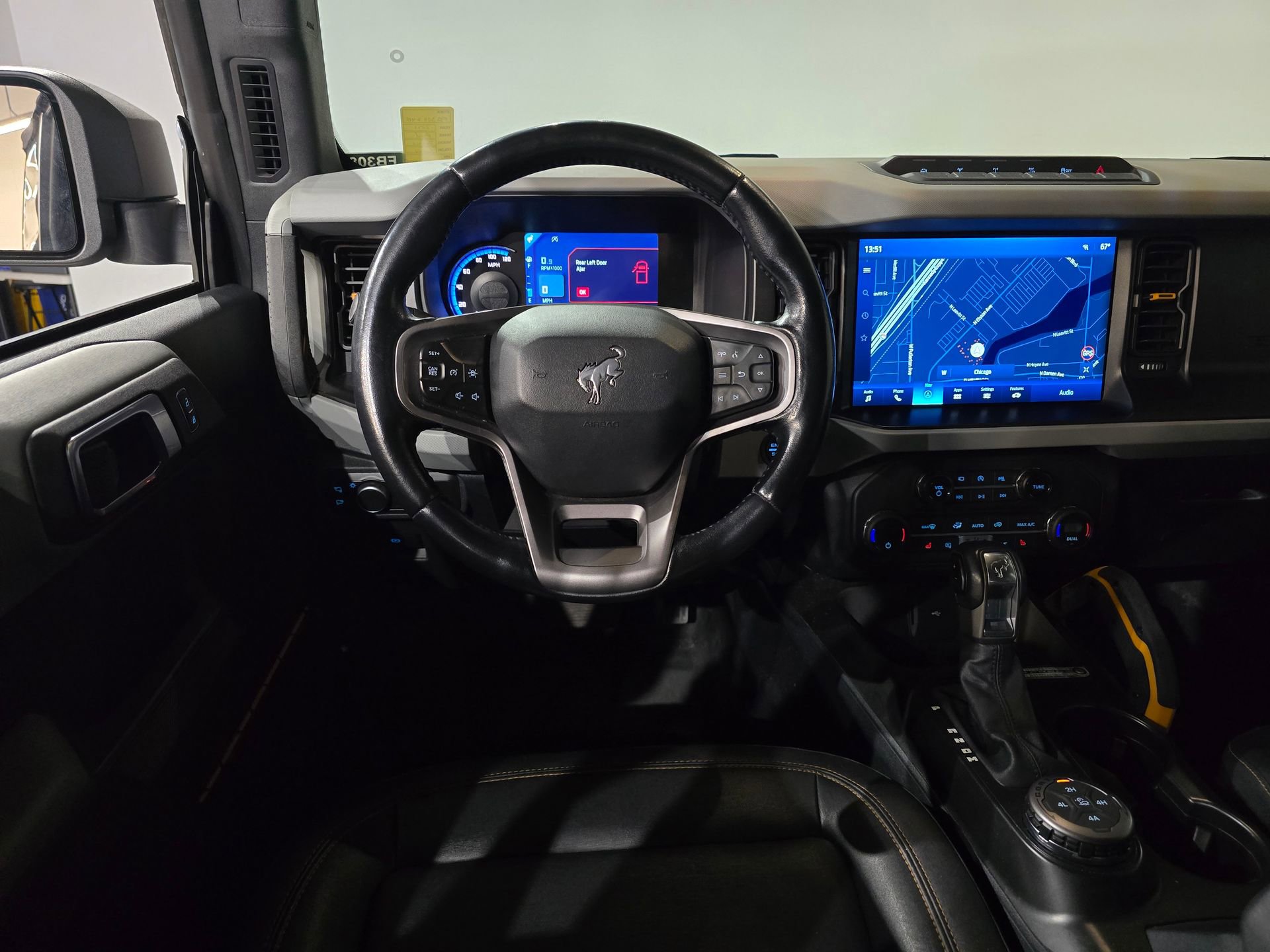 Used 2021 Ford Bronco Badlands image 21