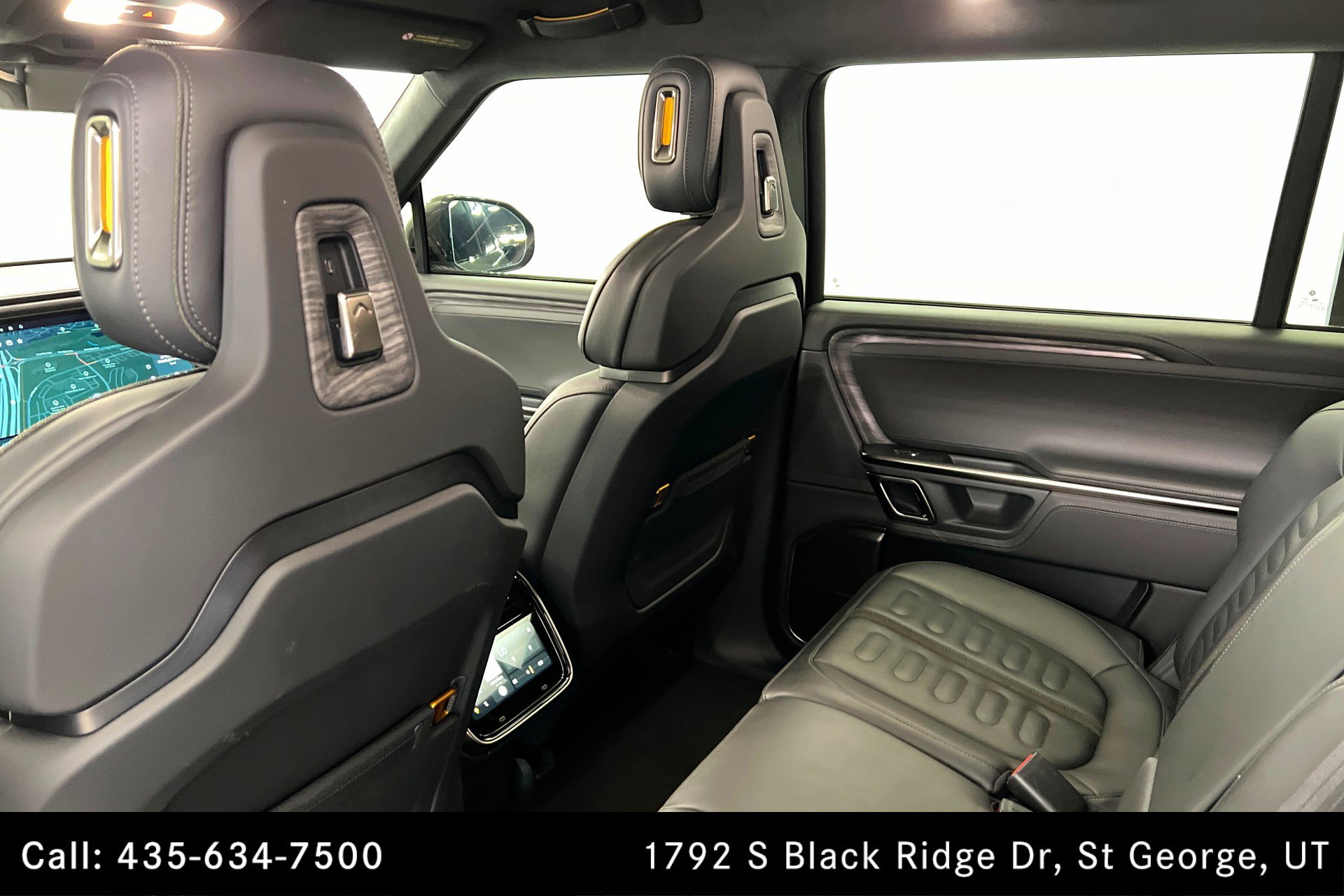 Used 2022 Rivian R1S Launch Edition image 19