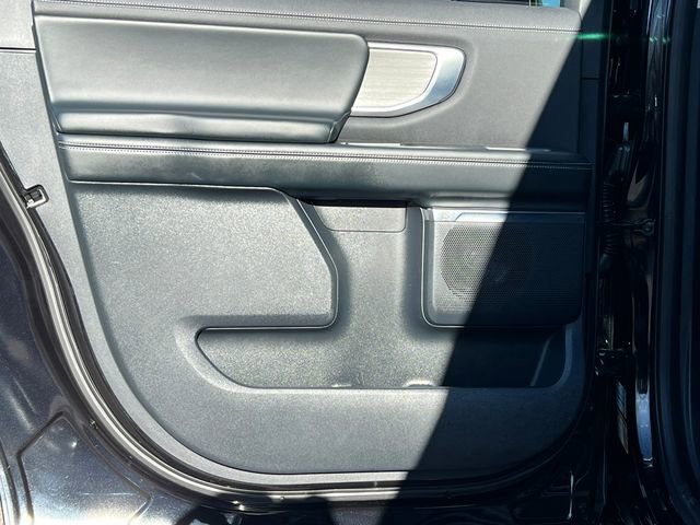 Used 2025 Ford Expedition Max Platinum image 42