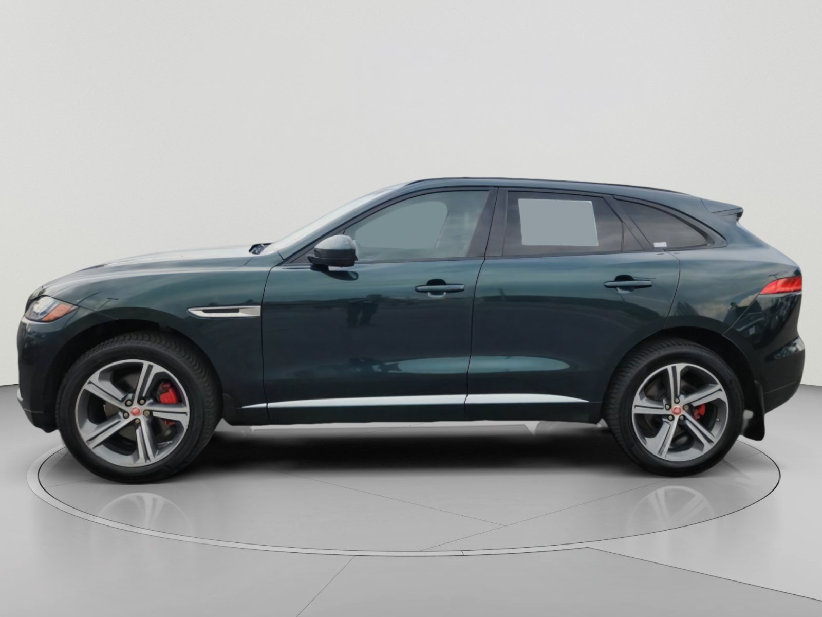 Used 2018 Jaguar F-PACE S AWD/4WD image 2