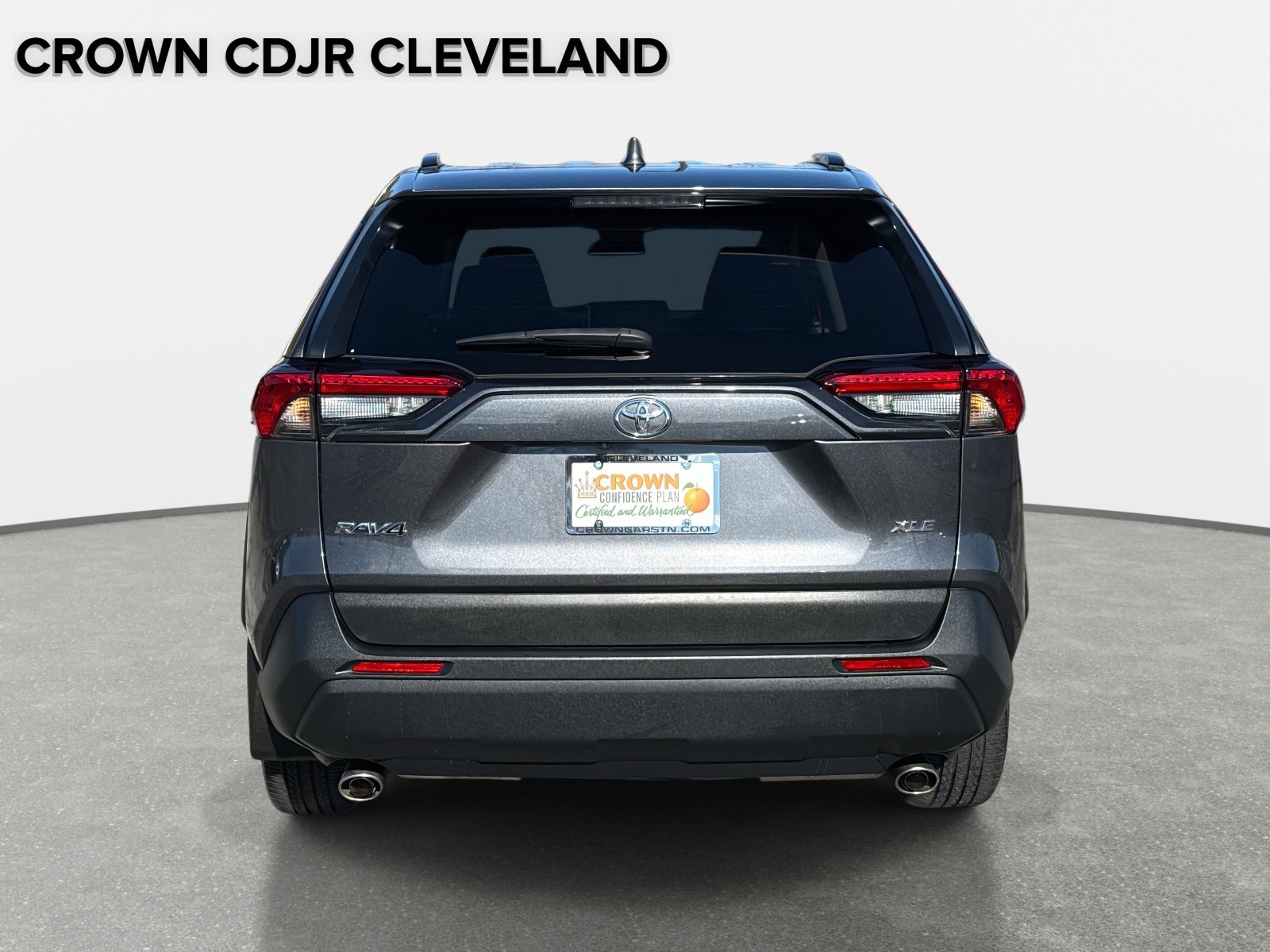 Used 2024 Toyota RAV4 XLE Premium image 5