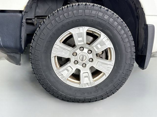 Used 2017 Nissan Titan S image 25