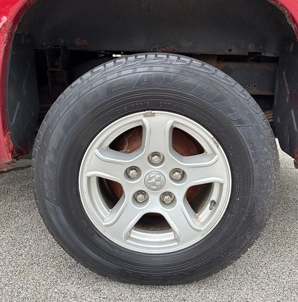 Used 2007 Dodge Dakota SLT w/ Trailer Tow Group AWD/4WD image 12