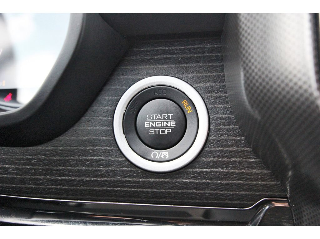 Used 2024 RAM 1500 Limited AWD/4WD image 29